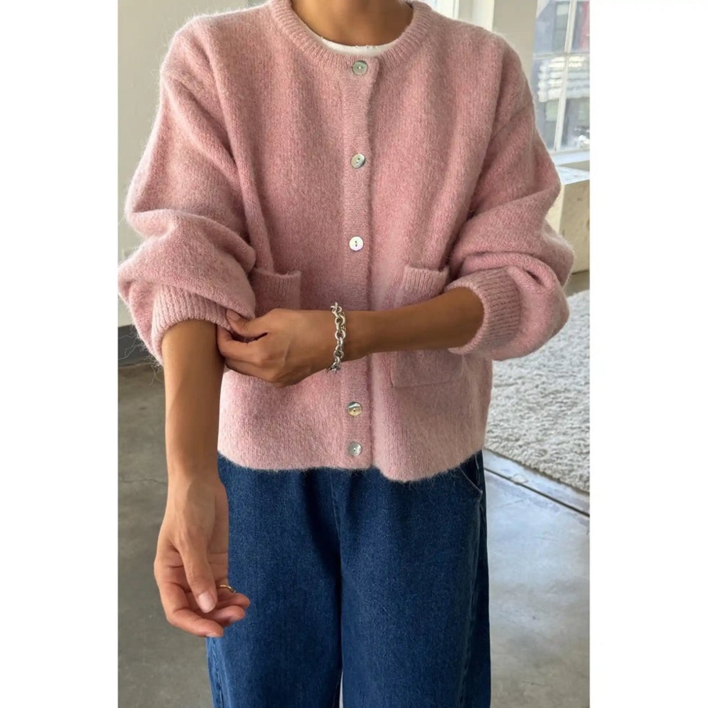 NWT Le Bon Shoppe Womens Amélie Alpaca Cardigan, pink rose